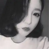 要qq头像,最好是不带字的,女生背影黑白的
