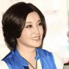 四婚三离巅峰时入狱,58岁还能再嫁富豪,谁都比不上刘晓庆彪悍