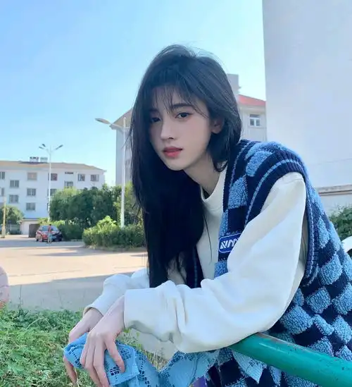 黑粉还能掰成真爱粉可以不喜欢,但是请尊重小白花鞠婧祎的黑红之路