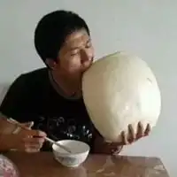 半夜想吃东西图片一到深夜就想吃东西搞笑图片