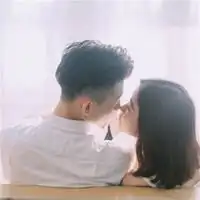 接吻头像高清唯美图片大全微信头像图片大全