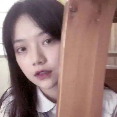 三人闺蜜头像一人一张唯美同一人三张女图