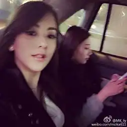 郭富城拍雨戏有妙招保鲜膜裹身双手通红
