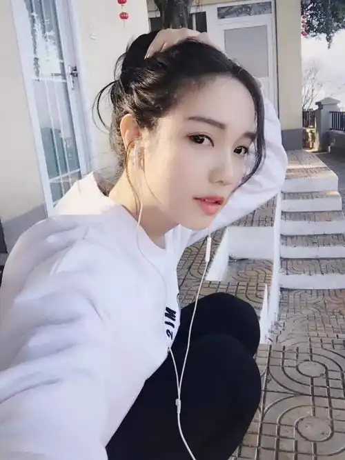 逆天容颜这是47岁爸爸和女儿化妆的照片...惊呆了