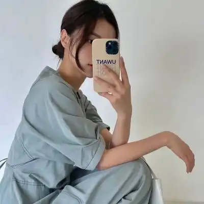 2023伤感个性女生头像