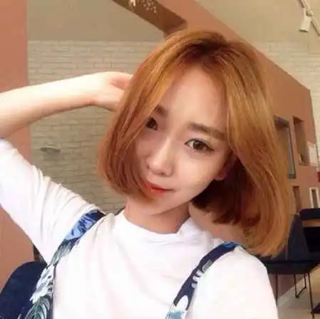 头发多适合剪短发吗剪短发更显气质