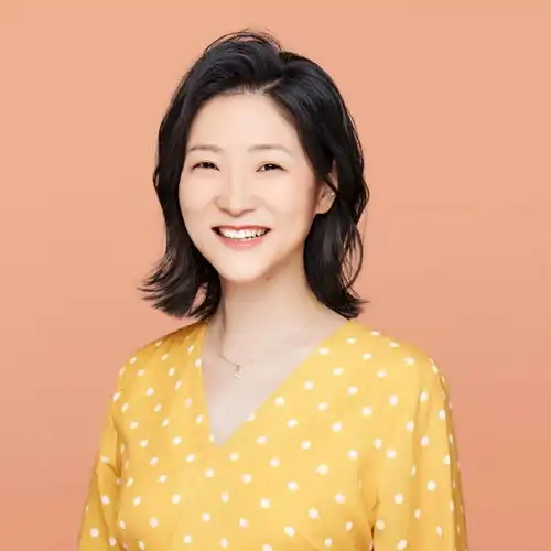 那个央企辞职的清华小姐姐来送福利了