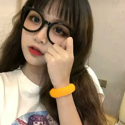 ins温柔风女生头像