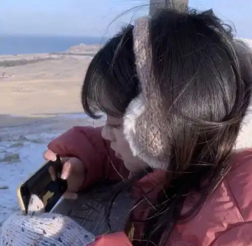 女生头像大约在冬季适合冬天的头像