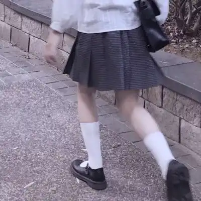 总有你偏爱的高质量头像和文案