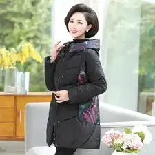 中老年女装妈妈装冬装保暖棉衣奶奶装连帽衣服加厚棉服