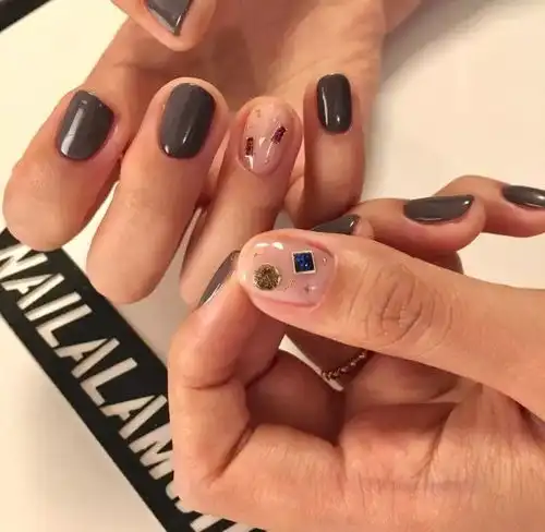 本季最火的美甲图样合集,总有一款适合你