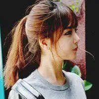 女生扎马尾女生头像微信头像图片大全