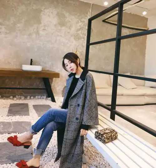 梨形身材的小个子女生,怎么搭配上下装才显瘦