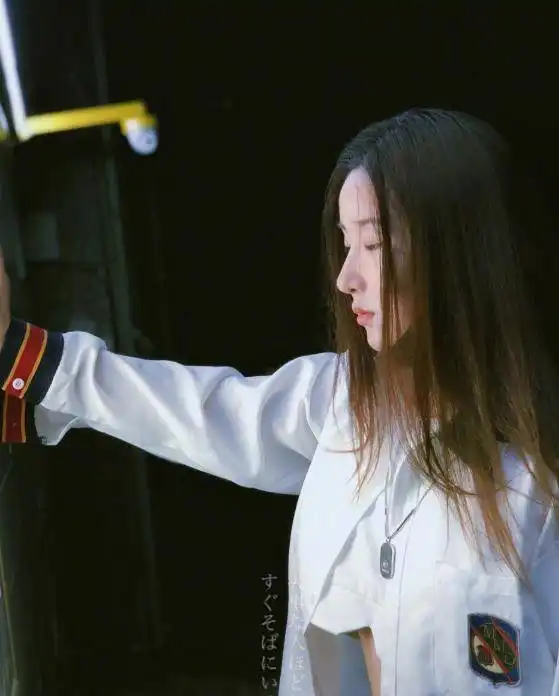 锤娜丽莎自曝曾是女团c位,本以为是段子,看到旧照彻底沦陷了