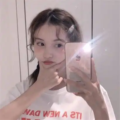 2020可爱女生头像呆萌真人,青春是上帝给的