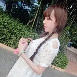 习惯了黑夜连光明都刺眼了女生头像