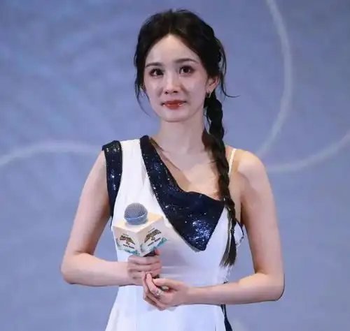 接连3部作品扑街,遭万千网友嘲讽的杨幂,到底得罪了谁
