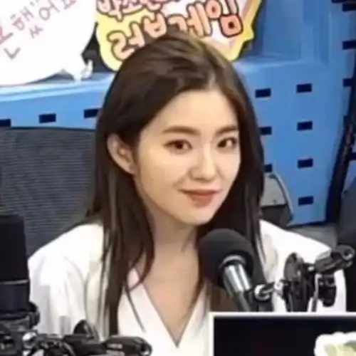 好喜欢美女头像