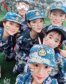 林妙可大学军训照曝光女同学个个都是高颜值