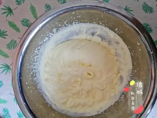 半个西瓜一盒淡奶油,做无添加西瓜冰淇淋,少女感有颜值冰爽一夏