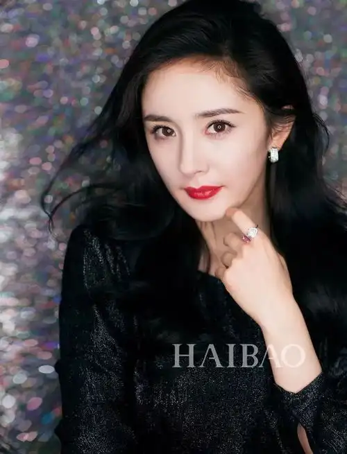 笑哭白浅夜华合体杨幂被赵又廷怼不会自拍可你幂明明自带打光师啊...