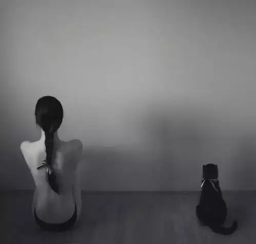 天才摄影师诺埃尔镜头下的女人体,美得那么纯粹