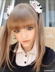 会走路的真人芭比美裔网红嫩模kotakoti