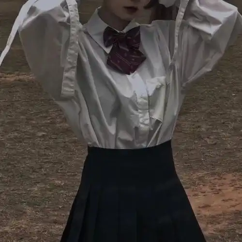 今日份女生头像ins潮图图源网络侵权堆糖,美图壁纸兴趣社区