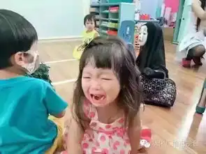 万圣节小孩版无脸男,有一些较真的大人,这cos毫无破绽,完美焦点