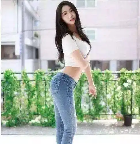 牛仔裤可以创造你的时尚气质,让你的腿形更加完美