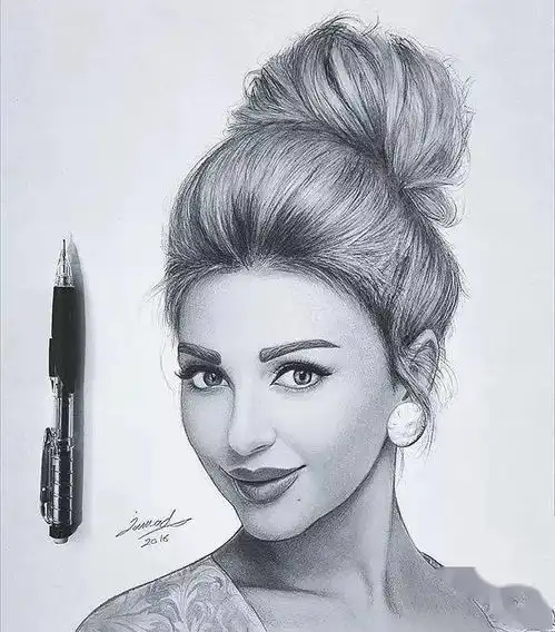 素描功底好,画美女就是好看