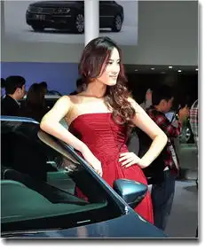 一组美女恭贺好友马末仁荣任太原论坛版主