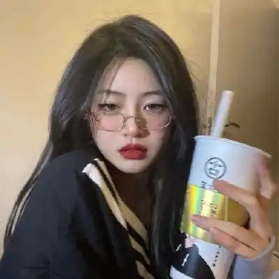 筠玖优质小众真人女头