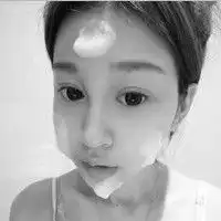 黑白清纯女生qq头像