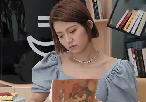 心动4麦穗遇心动男生,剪短发后颜值提升,气质女生变女王