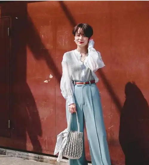 东京街头的女孩真会打扮,get到这3点,你也能穿出时髦的日系风