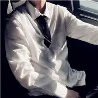男人有时也要看外表半身帅气男生头像