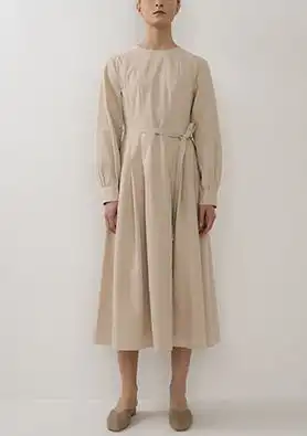 apm女装诠释女性优雅气质