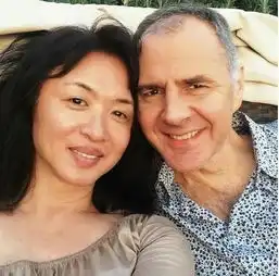 你以为金星变性很成功看这几张素颜照,就知道谁也敌不过岁月