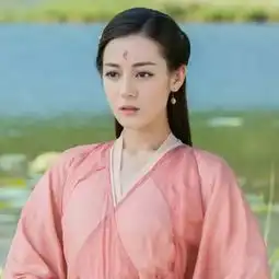 杨幂刘亦菲赵丽颖迪丽热巴,4位女星古装造型谁最美