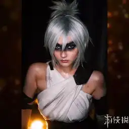 乌克兰小姐姐尼尔机械纪元cos照2b美若天仙