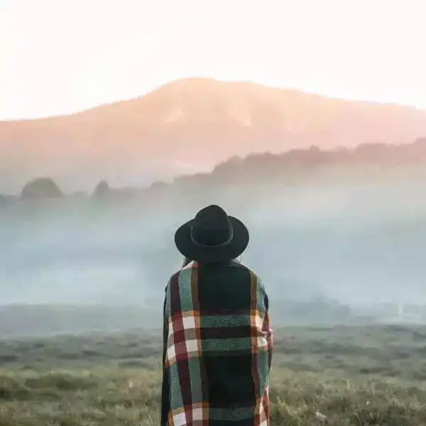 所有人都应该拍几张不要脸的旅行照