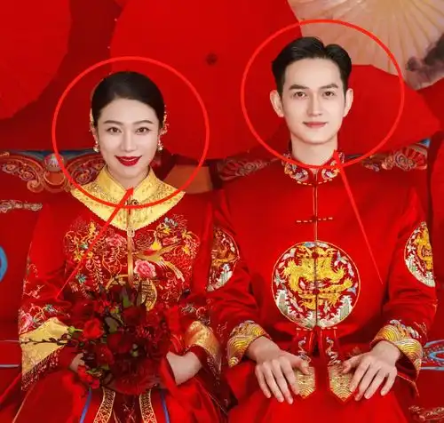 马可王丹妮中式结婚照曝光,二人好有夫妻相,女方的孕肚却太抢镜