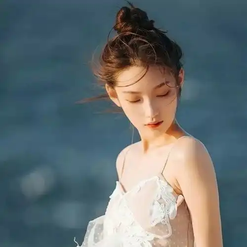 女生头像突然想起你
