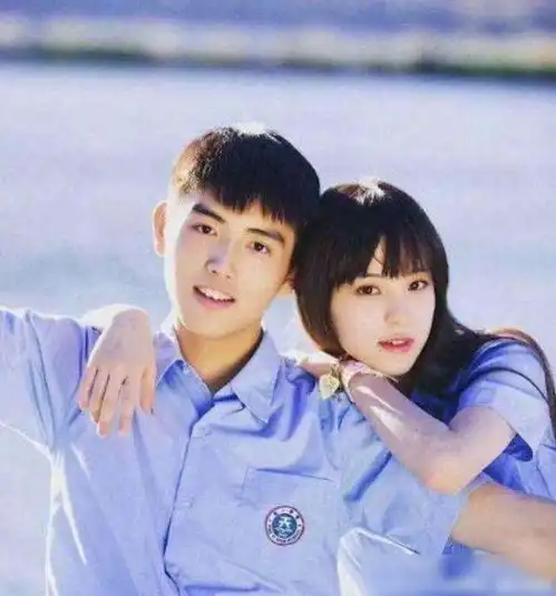 你以为陈凯歌偏袒小儿子看到陈雨昂参加赌王女儿聚会,你懂了吧