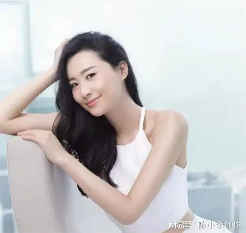 陈法拉大秀性感,身材火辣,这样的美女你爱了嘛