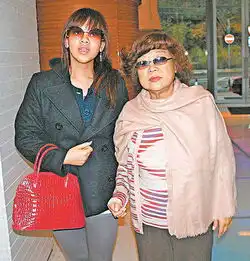 香港市民追忆肥姐乐观大笑最入人心