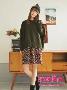 秋冬毛衣加半身裙就很美乖巧恬静塑造淑女气质