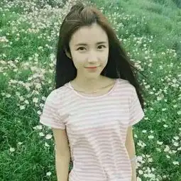 我想找一张跟这个图片相似的情侣头像,请各位大神帮帮忙
